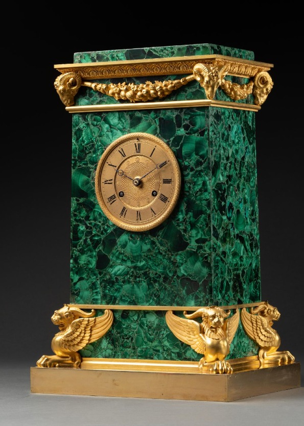 Empire et souvenirs historiques