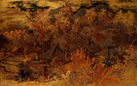 VILLAGE DANS LA VÉGÉTATION - N'GUYEN GIA TRI (1908-1993), Grand panneau en bois laqué polychrome