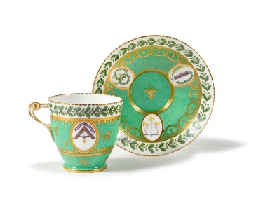 Tasse à anse "Boizot" et sa sous-tasse en porcelaine - Période révolutionnaire, circa 1793